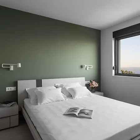 Luxury Ovation Heated Pool Sea View Villa