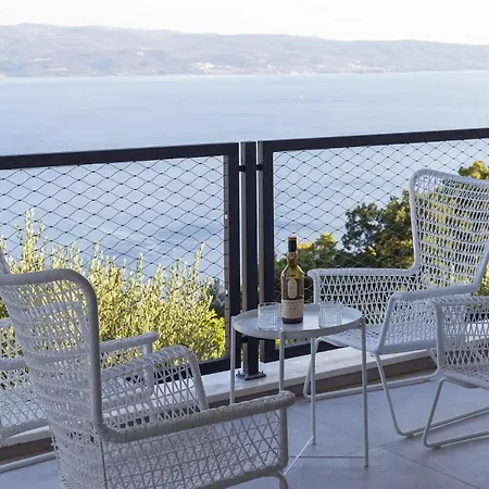 Luxury Ovation Heated Pool Sea View Villa Jesenice (Split-Dalmatia)